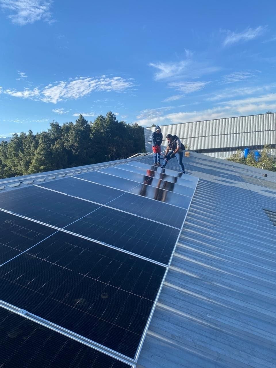 Paneles solares en Cuenca